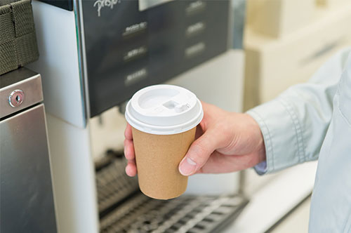 コンビニコーヒー購入時に違うボタンを押したら犯罪になる？